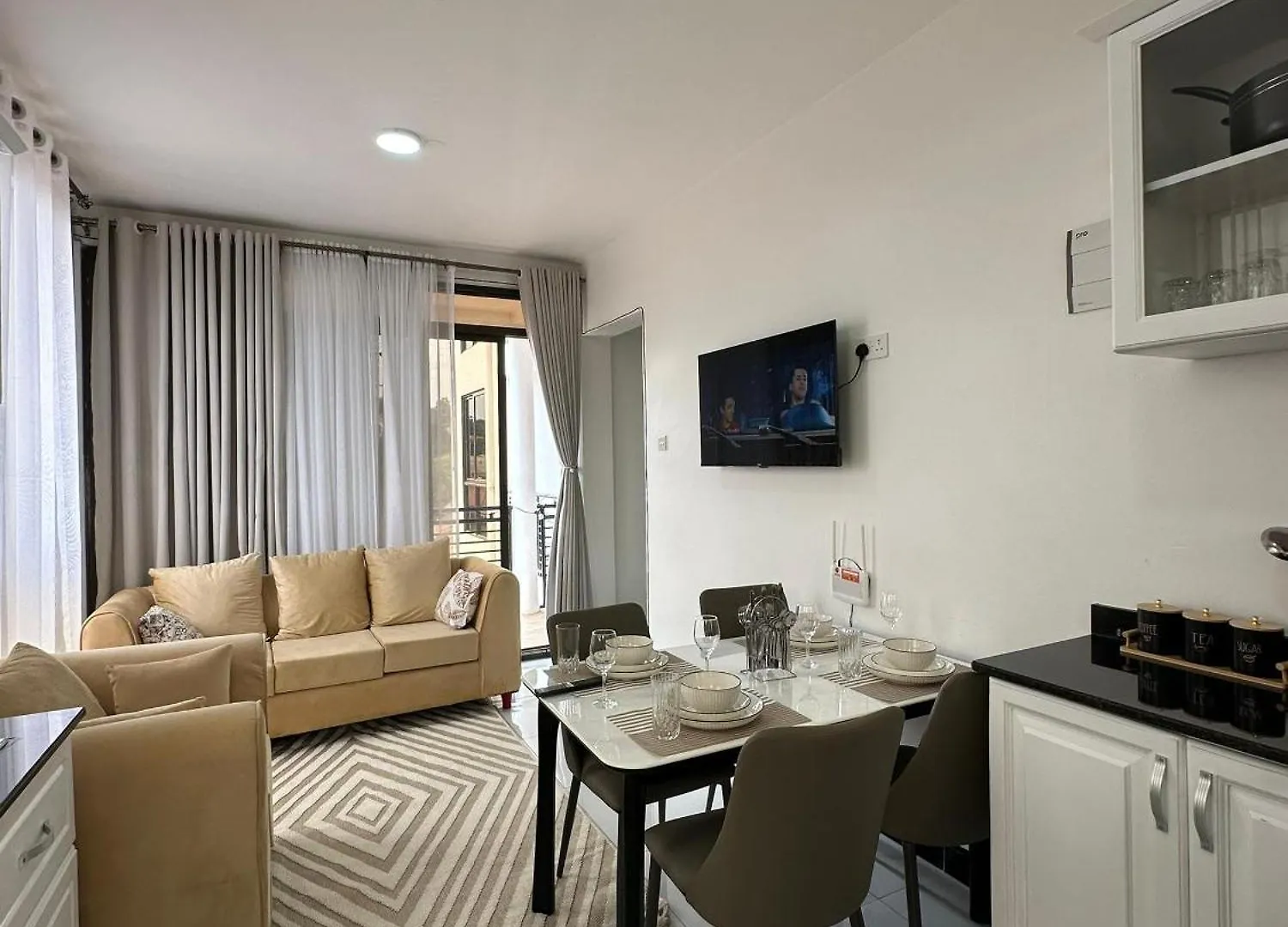 דירה קמפאלה Modern Cozy 2Br Apt Bukoto